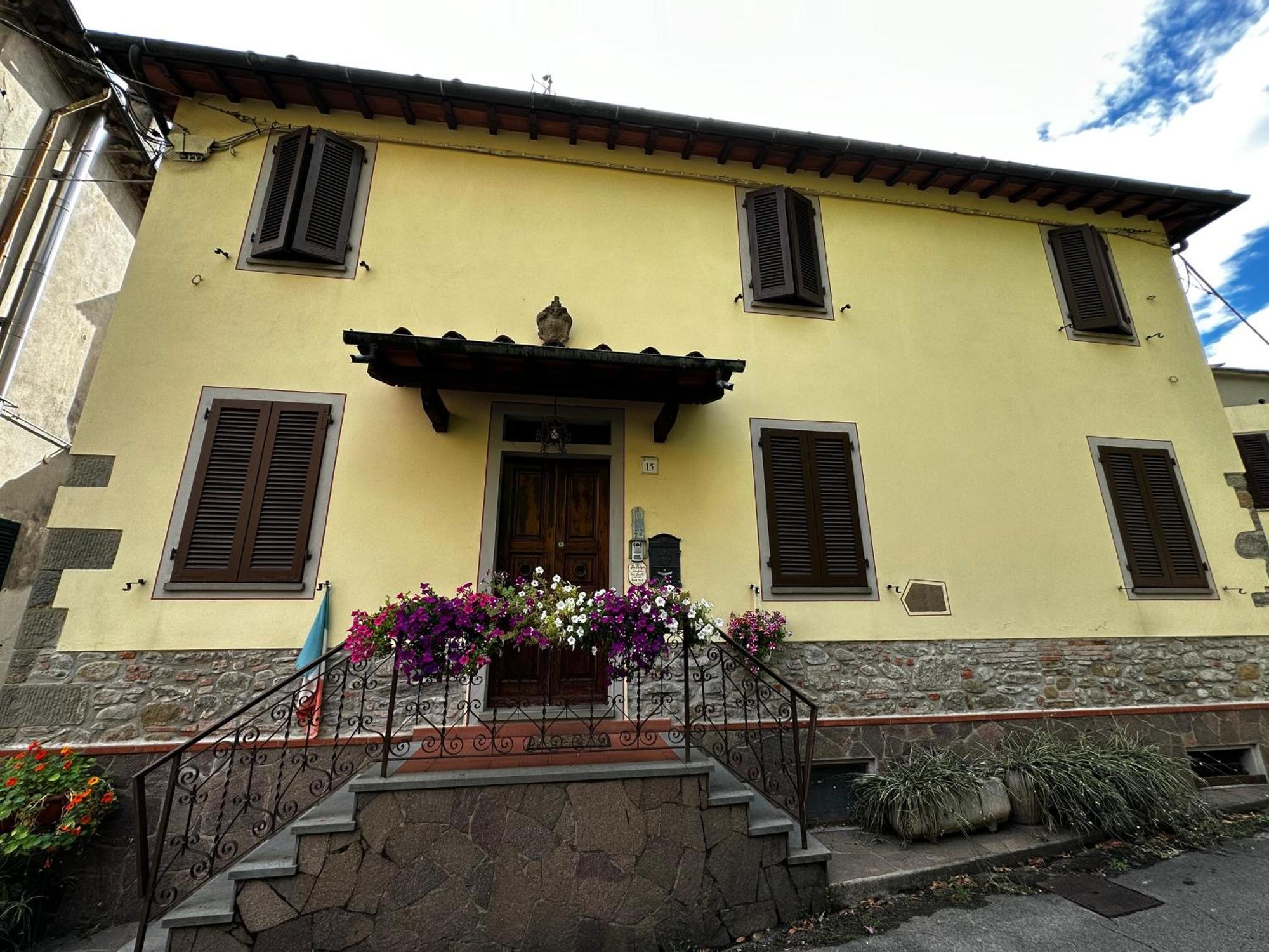 Bed and breakfast A Collodi Io & Mamma100 M Dal Parco Di Pinocchio Extérieur photo